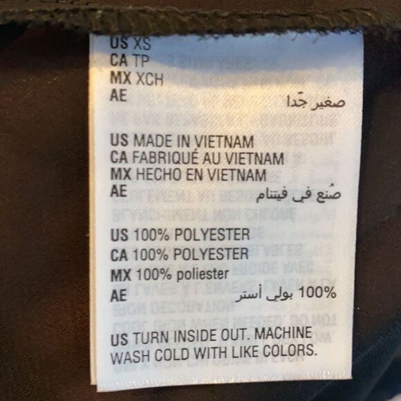 BN Bar III Twisted black blouse - Picture 6 of 6